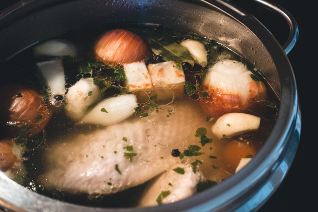 空腹時、閲覧注意！創作欲求膨らむ四季折々のスープをマンガで召し上がれ！