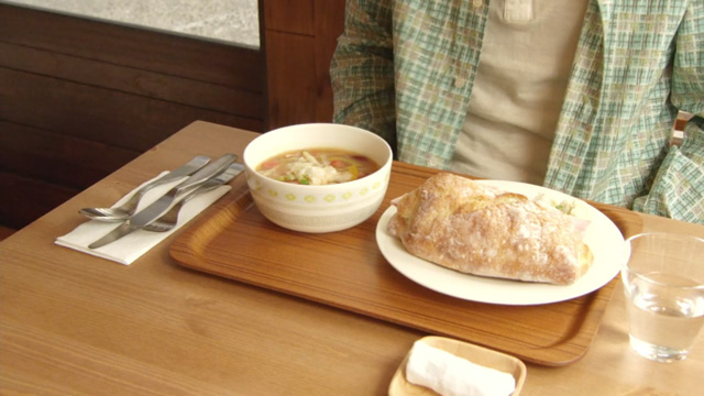 おしゃれ料理小説『パンとスープとネコ日和』で異彩を放つのは「頭脳パン」